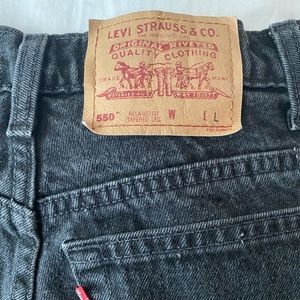Levi’s 550 Tapered Leg Relaxed fit